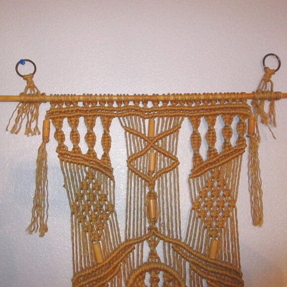 70s Vtg Macrame Wall Art Hanging Handwoven Bamboo Wood Tapestry Boho Hippie 60" - Picture 2 of 6